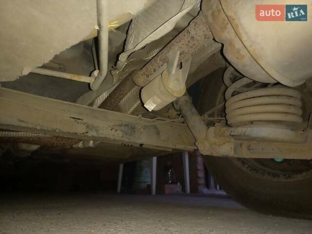 Черный Рено Кенгу, объемом двигателя 1.6 л и пробегом 211 тыс. км за 8600 $, фото 20 на Automoto.ua