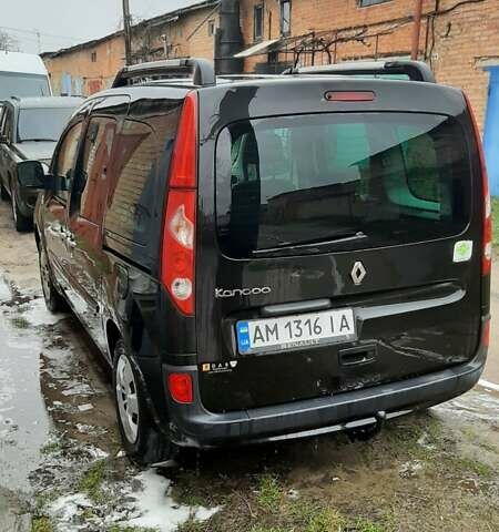 Чорний Рено Кєнгу, об'ємом двигуна 1.6 л та пробігом 240 тис. км за 8800 $, фото 26 на Automoto.ua