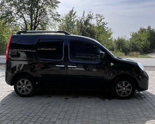 Черный Рено Кенгу, объемом двигателя 1.5 л и пробегом 260 тыс. км за 8200 $, фото 8 на Automoto.ua