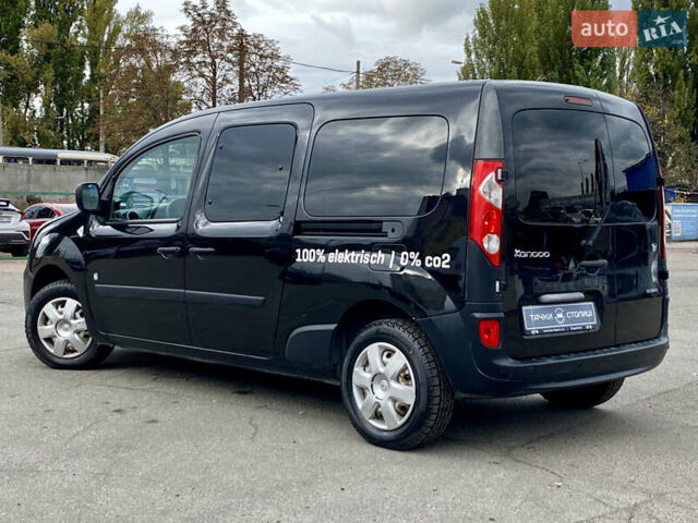 Черный Рено Кенгу, объемом двигателя 0 л и пробегом 152 тыс. км за 7900 $, фото 6 на Automoto.ua