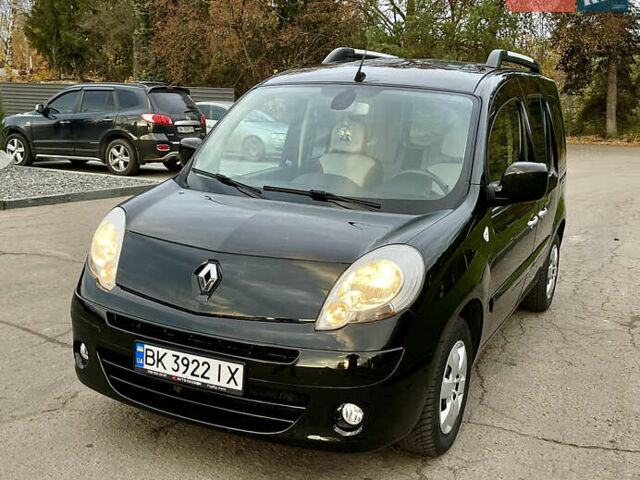 Черный Рено Кенгу, объемом двигателя 1.6 л и пробегом 178 тыс. км за 8750 $, фото 1 на Automoto.ua