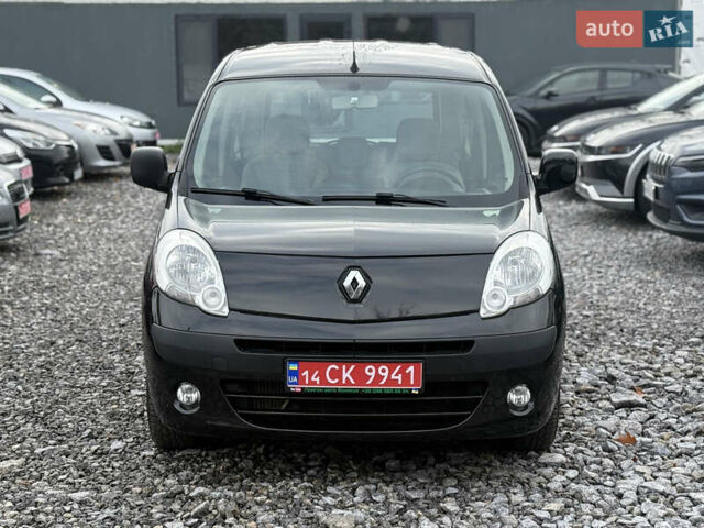 Черный Рено Кенгу, объемом двигателя 1.5 л и пробегом 214 тыс. км за 8999 $, фото 2 на Automoto.ua