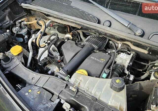 Черный Рено Кенгу, объемом двигателя 1.5 л и пробегом 220 тыс. км за 8700 $, фото 5 на Automoto.ua