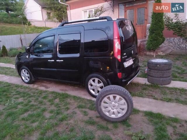 Черный Рено Кенгу, объемом двигателя 1.5 л и пробегом 260 тыс. км за 9700 $, фото 39 на Automoto.ua