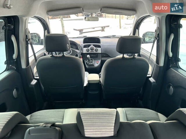 Чорний Рено Кєнгу, об'ємом двигуна 1.6 л та пробігом 240 тис. км за 9350 $, фото 66 на Automoto.ua