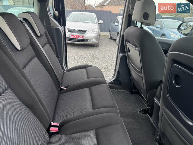 Чорний Рено Кєнгу, об'ємом двигуна 1.5 л та пробігом 220 тис. км за 10990 $, фото 28 на Automoto.ua