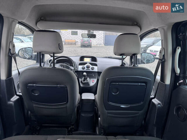 Чорний Рено Кєнгу, об'ємом двигуна 1.5 л та пробігом 220 тис. км за 10990 $, фото 24 на Automoto.ua