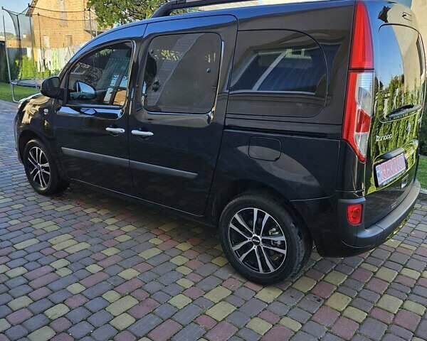 Рено Кєнгу 2013 у Дубно на Automoto.ua Чорний Рено Кєнгу, об'ємом двигуна 1.5 л та пробігом 234 тис. км за 10500 $, фото 8 на Automoto.ua