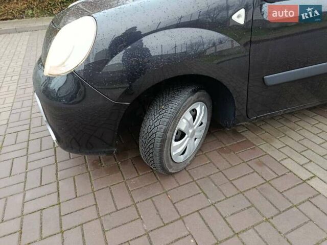 Черный Рено Кенгу, объемом двигателя 1.6 л и пробегом 230 тыс. км за 7900 $, фото 7 на Automoto.ua