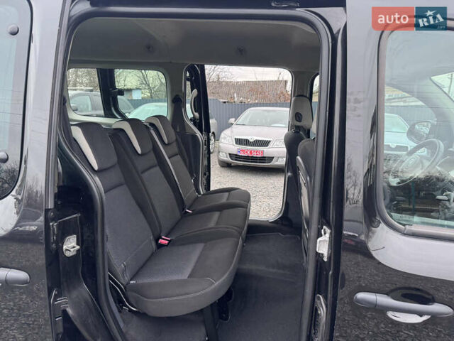 Чорний Рено Кєнгу, об'ємом двигуна 1.5 л та пробігом 220 тис. км за 10990 $, фото 26 на Automoto.ua