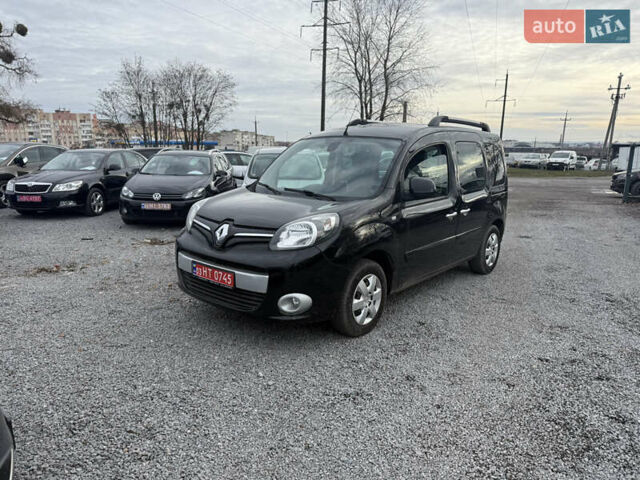 Черный Рено Кенгу, объемом двигателя 1.6 л и пробегом 207 тыс. км за 9999 $, фото 3 на Automoto.ua