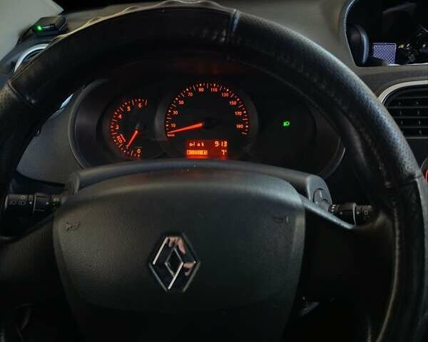 Рено Кєнгу 2013 у Чернівцях на Automoto.ua Чорний Рено Кєнгу, об'ємом двигуна 1.46 л та пробігом 246 тис. км за 12700 $, фото 2 на Automoto.ua