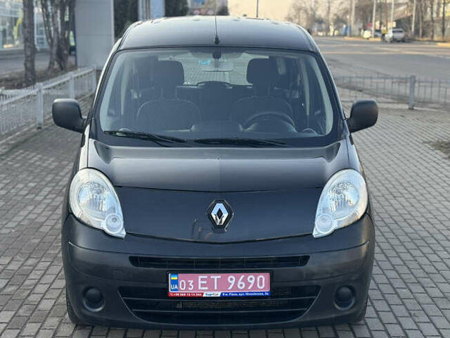 Черный Рено Кенгу, объемом двигателя 1.6 л и пробегом 225 тыс. км за 7800 $, фото 3 на Automoto.ua