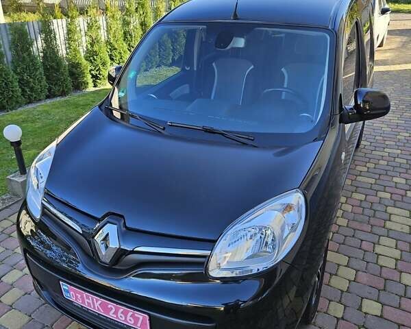 Рено Кєнгу 2013 у Дубно на Automoto.ua Чорний Рено Кєнгу, об'ємом двигуна 1.5 л та пробігом 234 тис. км за 10500 $, фото 10 на Automoto.ua