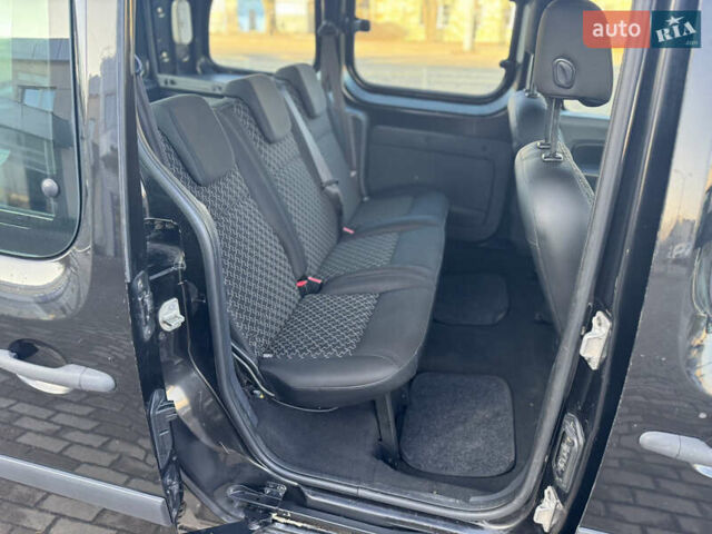 Черный Рено Кенгу, объемом двигателя 1.6 л и пробегом 225 тыс. км за 7800 $, фото 35 на Automoto.ua