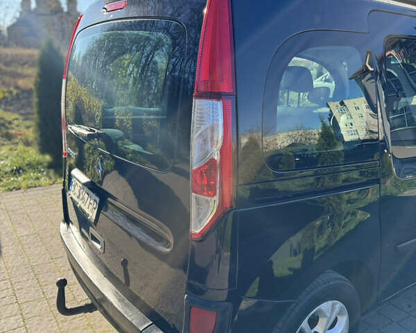 Черный Рено Кенгу, объемом двигателя 1.5 л и пробегом 279 тыс. км за 9900 $, фото 19 на Automoto.ua