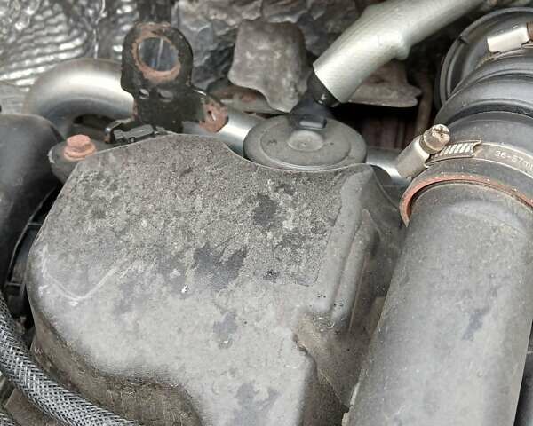 Черный Рено Кенгу, объемом двигателя 1.5 л и пробегом 195 тыс. км за 11500 $, фото 17 на Automoto.ua
