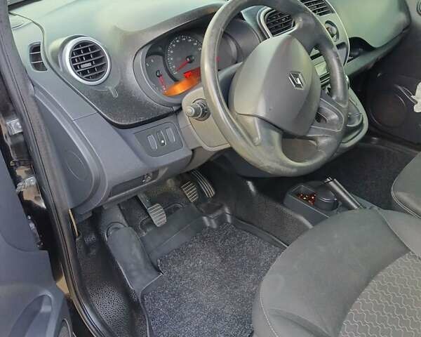Черный Рено Кенгу, объемом двигателя 1.5 л и пробегом 221 тыс. км за 6750 $, фото 14 на Automoto.ua