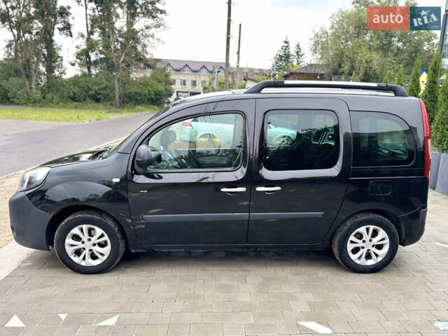 Черный Рено Кенгу, объемом двигателя 1.5 л и пробегом 277 тыс. км за 9500 $, фото 9 на Automoto.ua