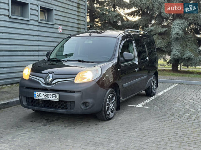 Черный Рено Кенгу, объемом двигателя 1.46 л и пробегом 243 тыс. км за 10900 $, фото 2 на Automoto.ua