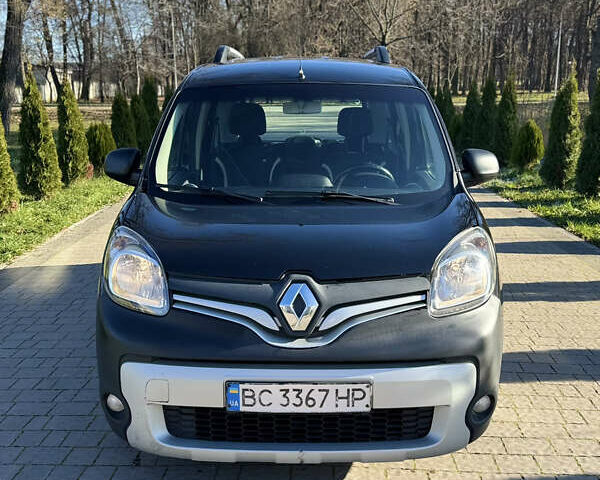 Черный Рено Кенгу, объемом двигателя 1.5 л и пробегом 279 тыс. км за 9900 $, фото 5 на Automoto.ua