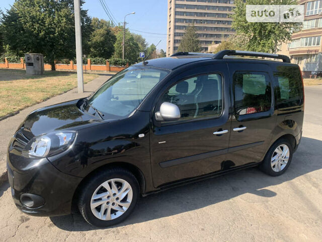 Черный Рено Кенгу, объемом двигателя 1.5 л и пробегом 315 тыс. км за 9900 $, фото 5 на Automoto.ua