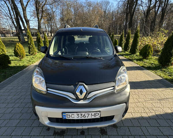Черный Рено Кенгу, объемом двигателя 1.5 л и пробегом 279 тыс. км за 9900 $, фото 42 на Automoto.ua