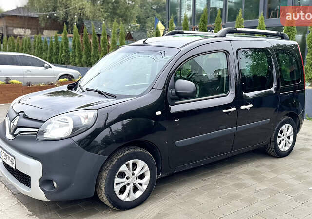Черный Рено Кенгу, объемом двигателя 1.5 л и пробегом 276 тыс. км за 9900 $, фото 5 на Automoto.ua