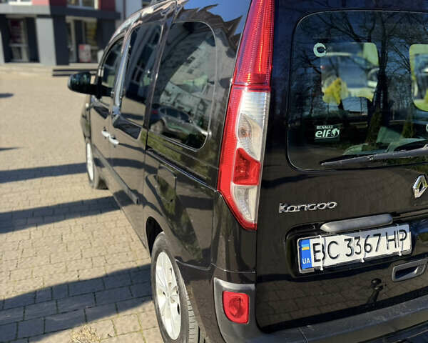 Черный Рено Кенгу, объемом двигателя 1.5 л и пробегом 279 тыс. км за 9900 $, фото 22 на Automoto.ua