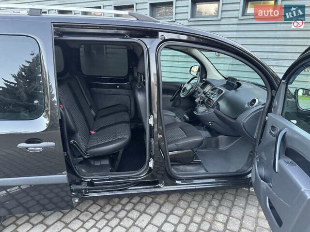 Черный Рено Кенгу, объемом двигателя 1.46 л и пробегом 243 тыс. км за 10900 $, фото 34 на Automoto.ua