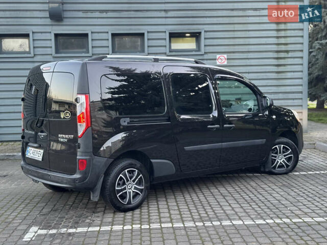 Черный Рено Кенгу, объемом двигателя 1.46 л и пробегом 243 тыс. км за 10900 $, фото 22 на Automoto.ua