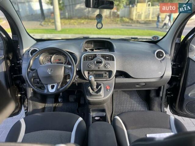 Черный Рено Кенгу, объемом двигателя 1.5 л и пробегом 185 тыс. км за 11850 $, фото 15 на Automoto.ua