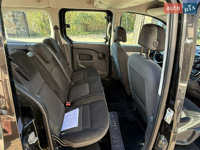 Рено Кєнгу 2015 у Дубно на Automoto.ua Чорний Рено Кєнгу, об'ємом двигуна 1.5 л та пробігом 188 тис. км за 11500 $, фото 26 на Automoto.ua