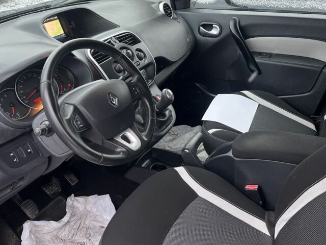 Чорний Рено Кєнгу, об'ємом двигуна 1.5 л та пробігом 250 тис. км за 10999 $, фото 9 на Automoto.ua