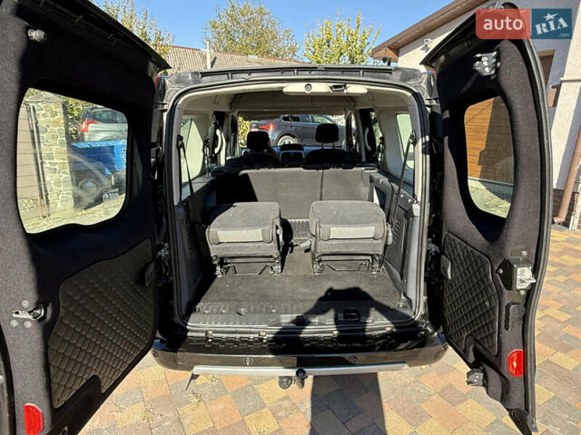 Рено Кєнгу 2015 у Дубно на Automoto.ua Чорний Рено Кєнгу, об'ємом двигуна 1.5 л та пробігом 188 тис. км за 11500 $, фото 24 на Automoto.ua