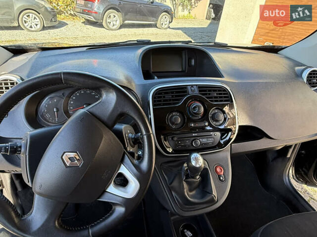 Рено Кєнгу 2015 у Дубно на Automoto.ua Чорний Рено Кєнгу, об'ємом двигуна 1.5 л та пробігом 188 тис. км за 11500 $, фото 30 на Automoto.ua