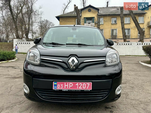 Черный Рено Кенгу, объемом двигателя 1.5 л и пробегом 143 тыс. км за 11800 $, фото 11 на Automoto.ua