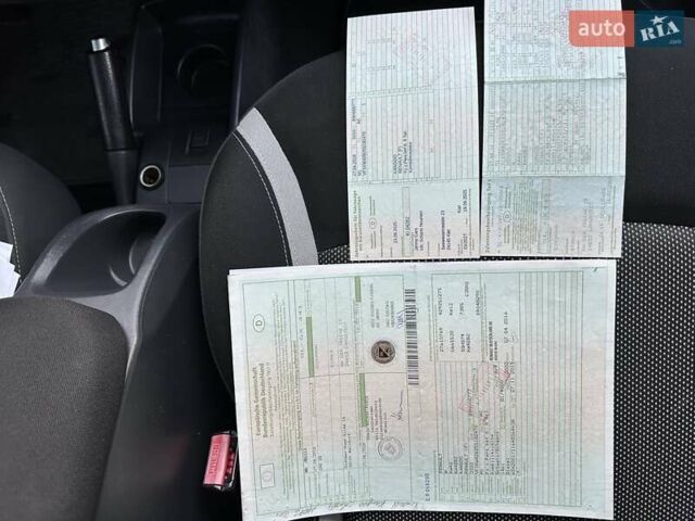 Черный Рено Кенгу, объемом двигателя 1.5 л и пробегом 259 тыс. км за 11550 $, фото 63 на Automoto.ua