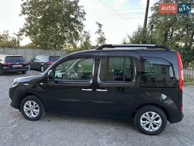 Черный Рено Кенгу, объемом двигателя 1.5 л и пробегом 259 тыс. км за 11550 $, фото 4 на Automoto.ua