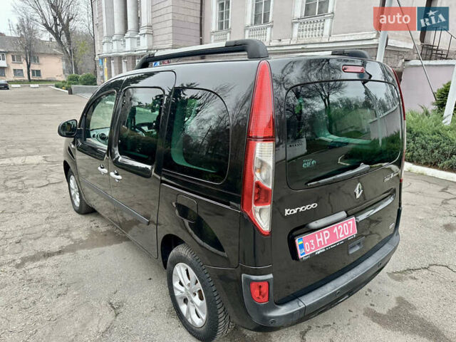 Черный Рено Кенгу, объемом двигателя 1.5 л и пробегом 143 тыс. км за 11800 $, фото 7 на Automoto.ua