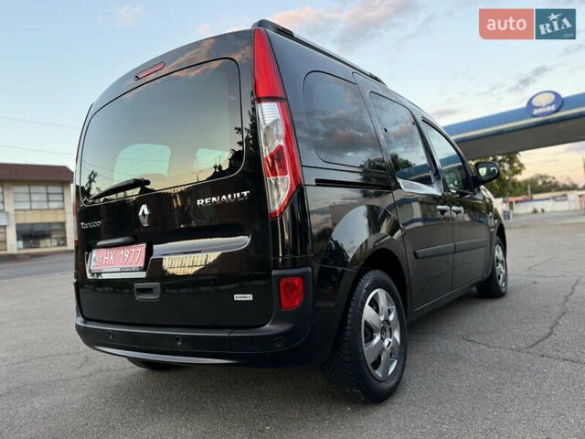 Черный Рено Кенгу, объемом двигателя 1.5 л и пробегом 110 тыс. км за 12599 $, фото 18 на Automoto.ua