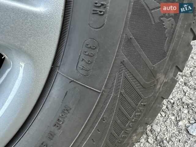 Черный Рено Кенгу, объемом двигателя 1.5 л и пробегом 259 тыс. км за 11550 $, фото 47 на Automoto.ua