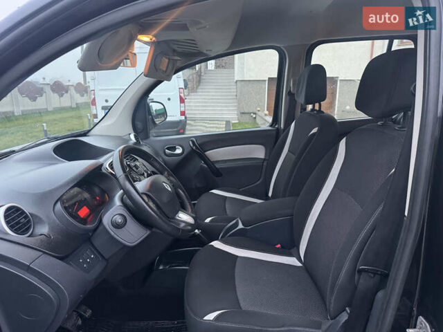 Чорний Рено Кєнгу, об'ємом двигуна 1.5 л та пробігом 198 тис. км за 13950 $, фото 49 на Automoto.ua