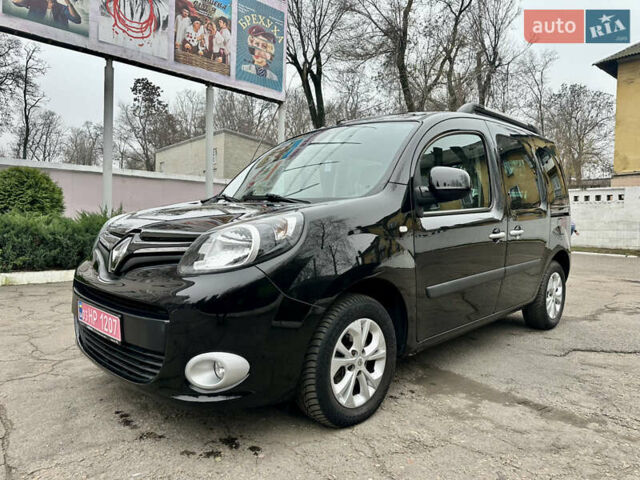 Черный Рено Кенгу, объемом двигателя 1.5 л и пробегом 143 тыс. км за 11800 $, фото 9 на Automoto.ua