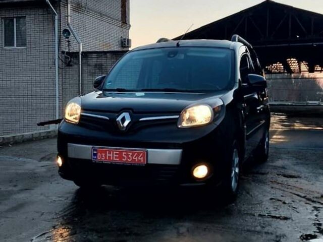 Черный Рено Кенгу, объемом двигателя 1.5 л и пробегом 179 тыс. км за 13500 $, фото 4 на Automoto.ua