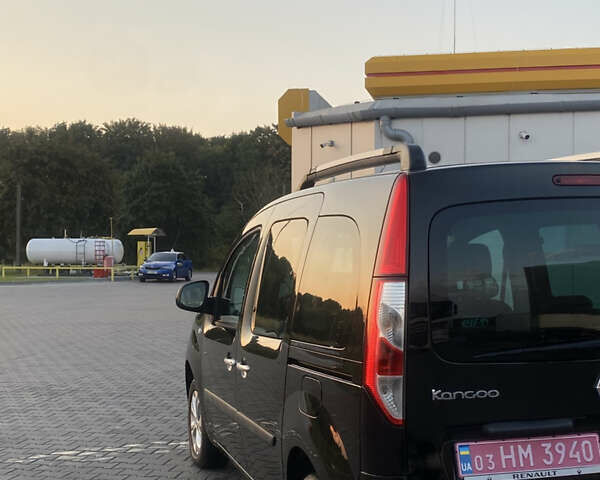 Чорний Рено Кєнгу, об'ємом двигуна 0 л та пробігом 250 тис. км за 11700 $, фото 8 на Automoto.ua
