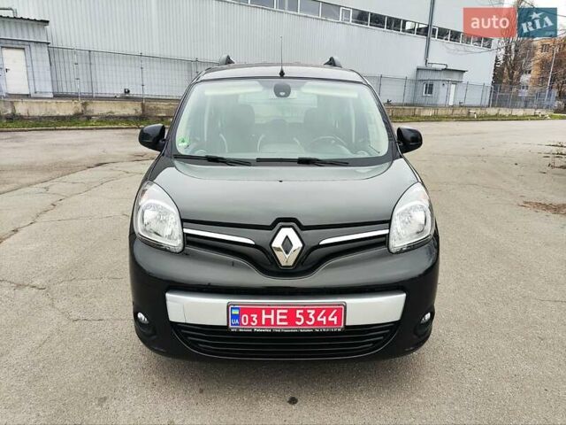 Черный Рено Кенгу, объемом двигателя 1.5 л и пробегом 179 тыс. км за 13300 $, фото 2 на Automoto.ua