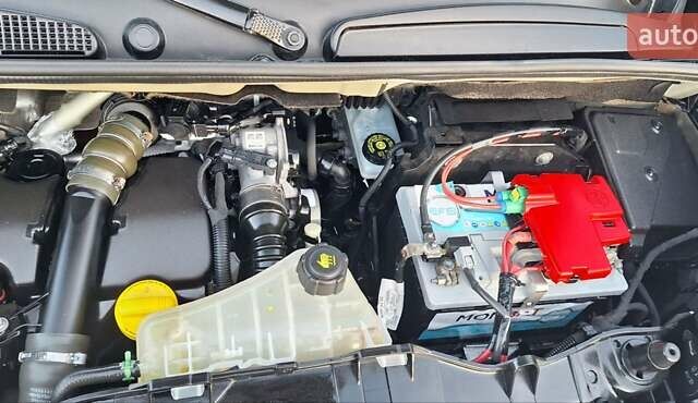 Черный Рено Кенгу, объемом двигателя 1.5 л и пробегом 137 тыс. км за 13400 $, фото 29 на Automoto.ua