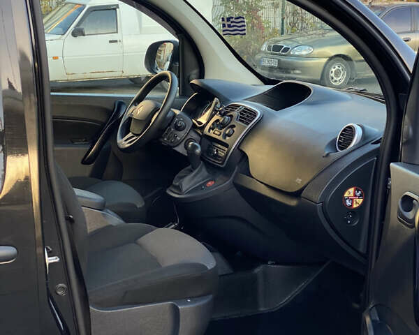 Рено Кенгу 2019 в Хмельницком на Automoto.ua Черный Рено Кенгу, объемом двигателя 0 л и пробегом 49 тыс. км за 15200 $, фото 29 на Automoto.ua