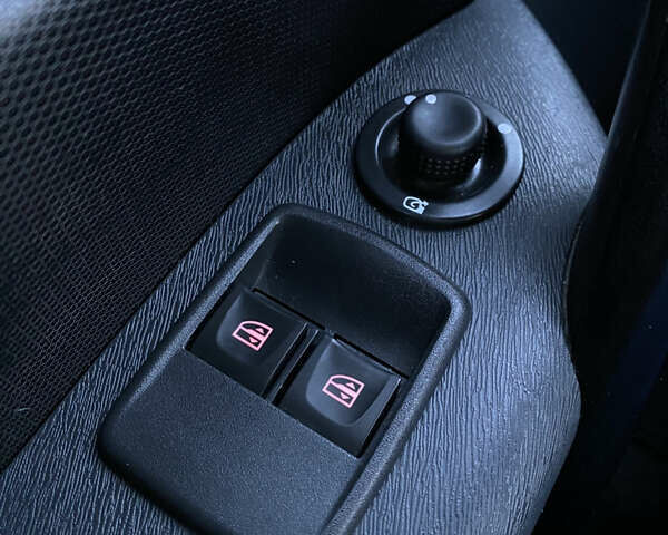 Рено Кенгу 2019 в Хмельницком на Automoto.ua Черный Рено Кенгу, объемом двигателя 0 л и пробегом 49 тыс. км за 15200 $, фото 20 на Automoto.ua